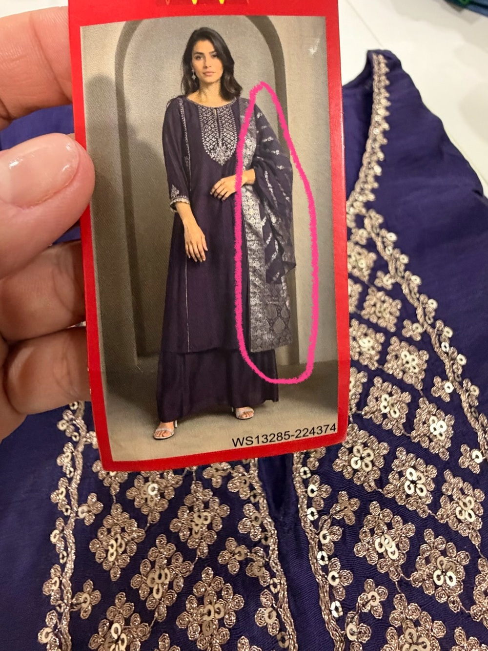 Women's Embroidered Purple Kurta Set with Contrasting Dupatta